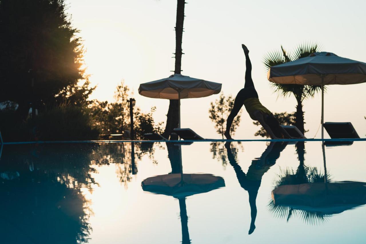 Olympos Mountain Lodge ベイジック エクステリア 写真
